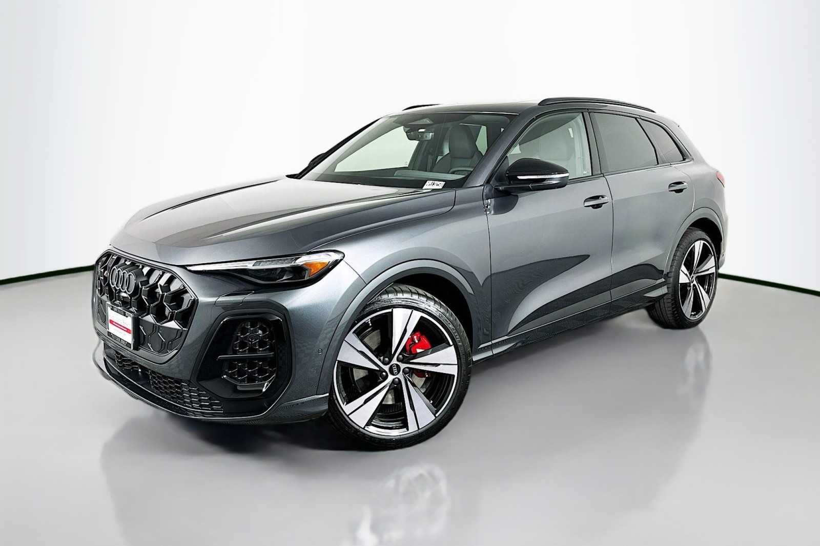 2025 Audi New SQ5 Prestige's photo