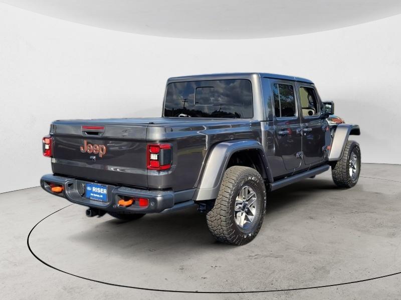 2024 Jeep Gladiator Mojave photo 3
