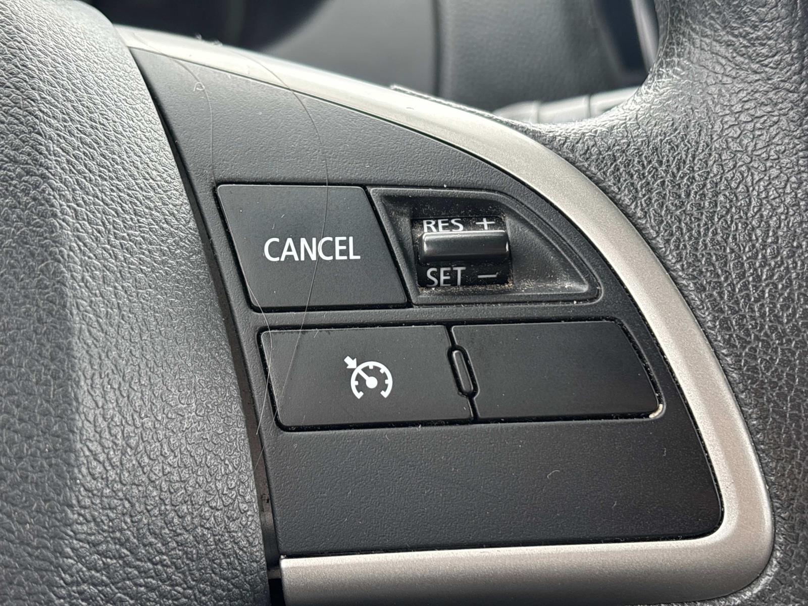 2021 Mitsubishi Mirage ES photo 9