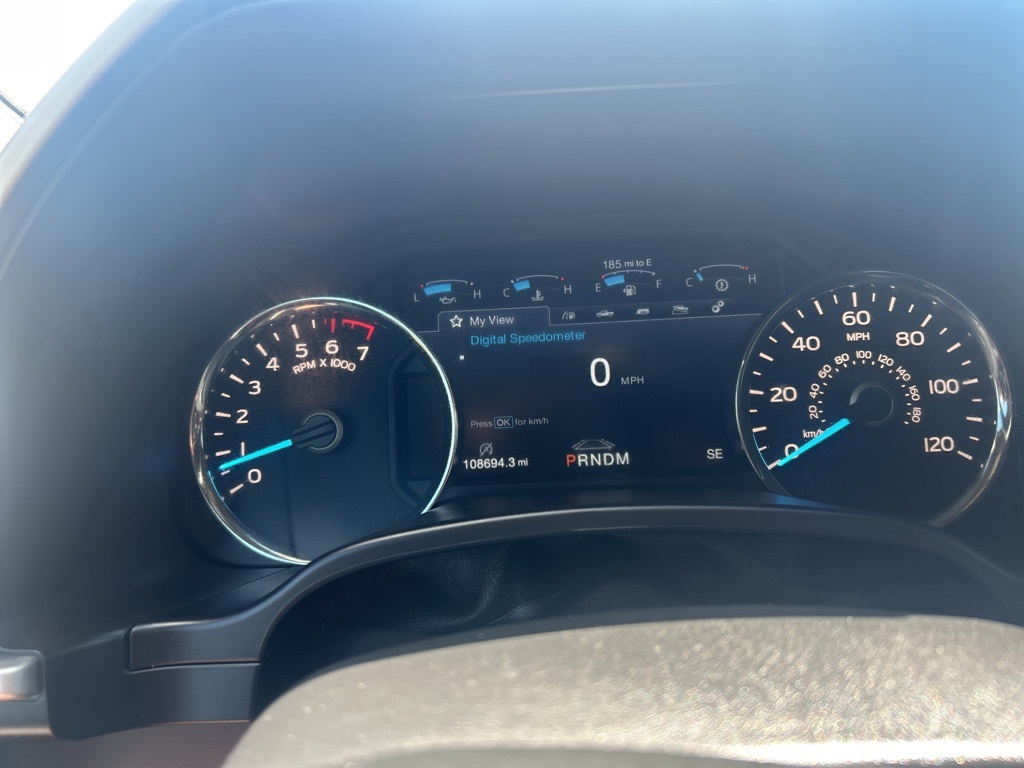 2020 Ford F-150 Lariat photo 14