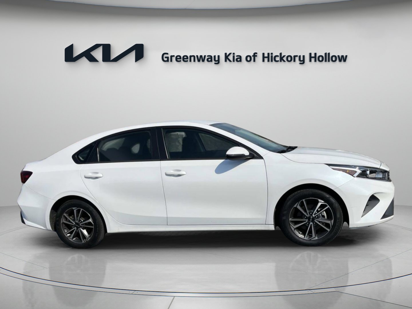 2024 Kia Forte LXS photo 8