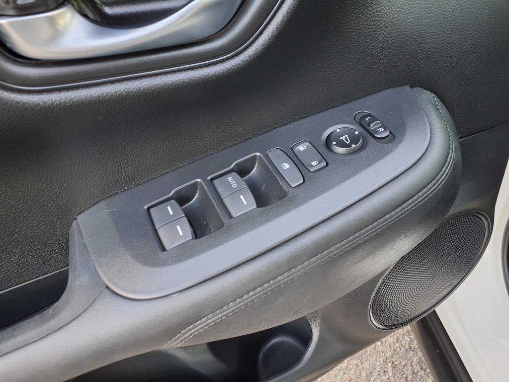 2023 Honda HR-V LX photo 18