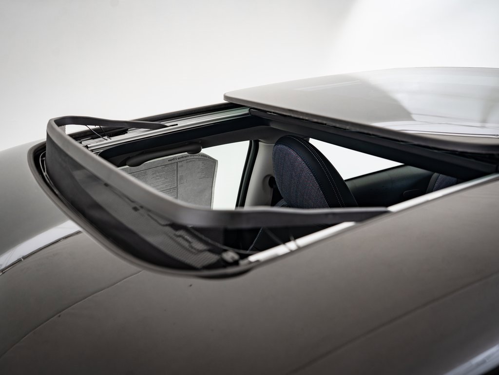 2025 Mini Cooper Signature photo 13