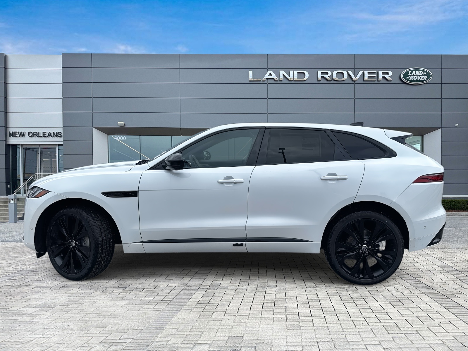 2026 Jaguar F-PACE P250 R-Dynamic S photo 2