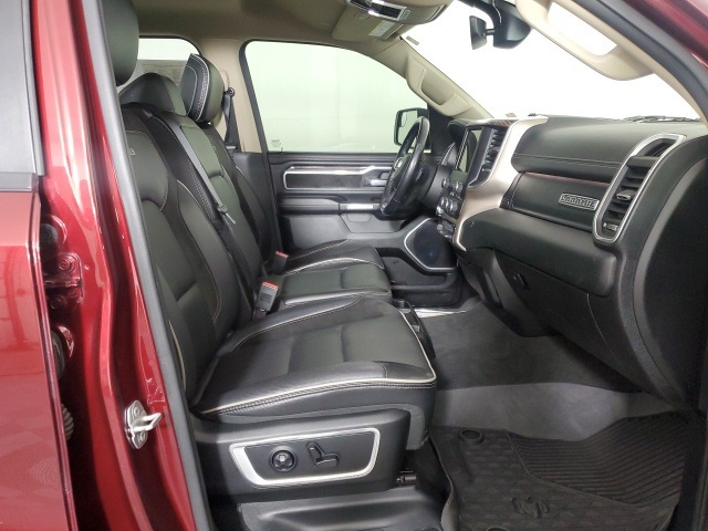 2020 Ram 1500 Laramie photo 4