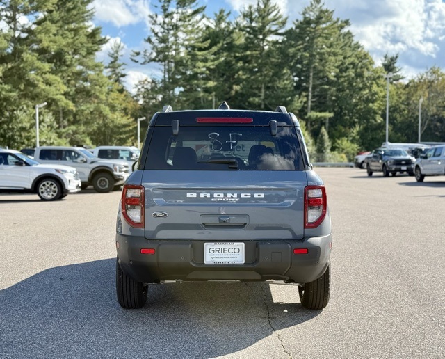 2025 Ford Bronco Sport Outer Banks photo 4