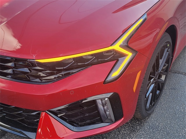 2026 Kia K5 GT photo 9