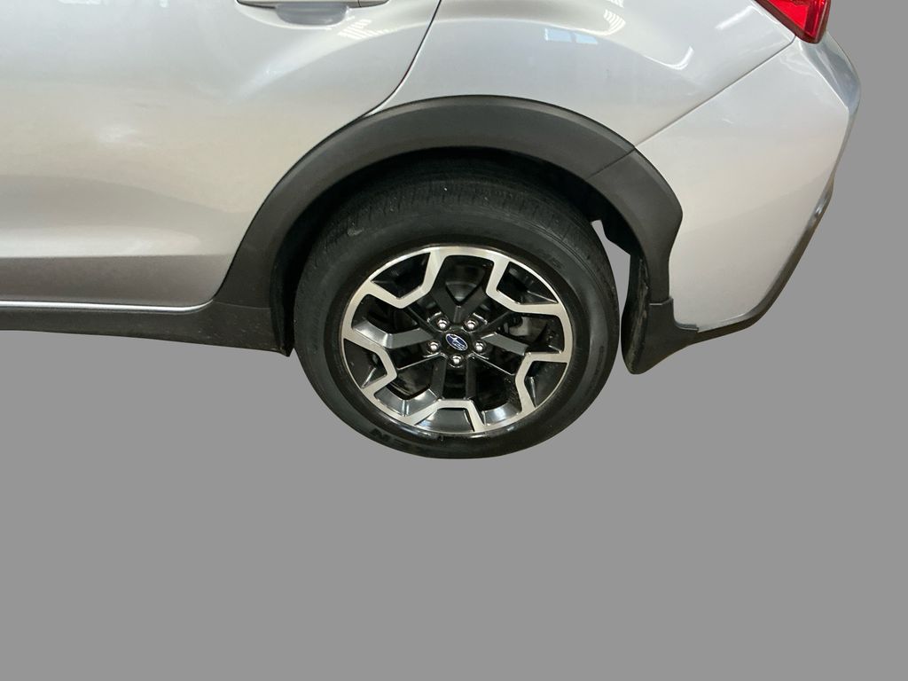 2016 Subaru Crosstrek 2.0i Limited photo 16
