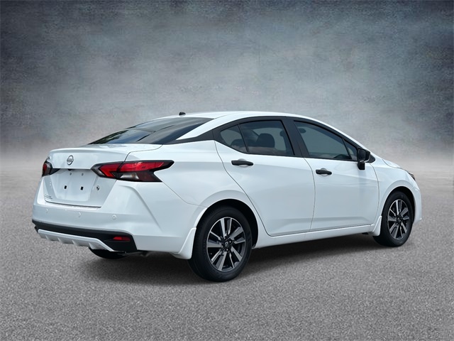 2025 Nissan Versa S photo 2
