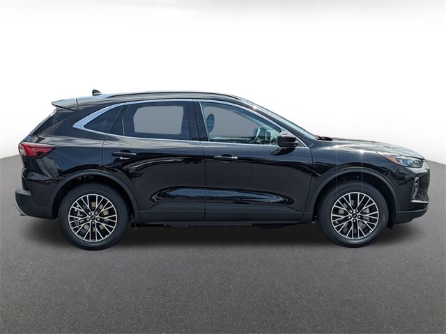 2025 Ford Escape Plug-In Hybrid photo 2
