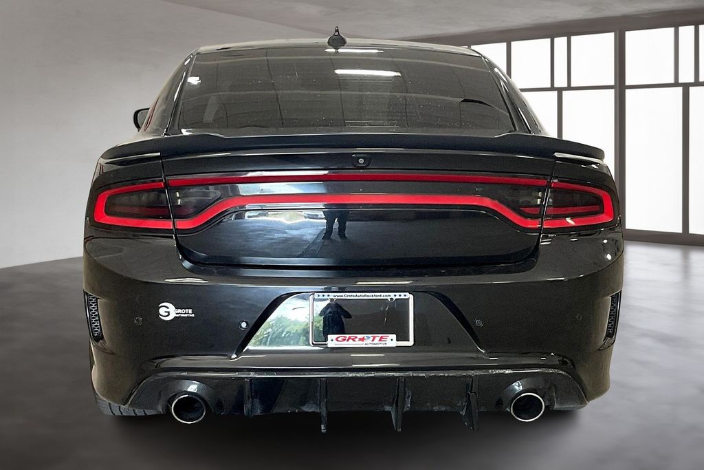 2019 Dodge Charger R/T Scat Pack photo 3