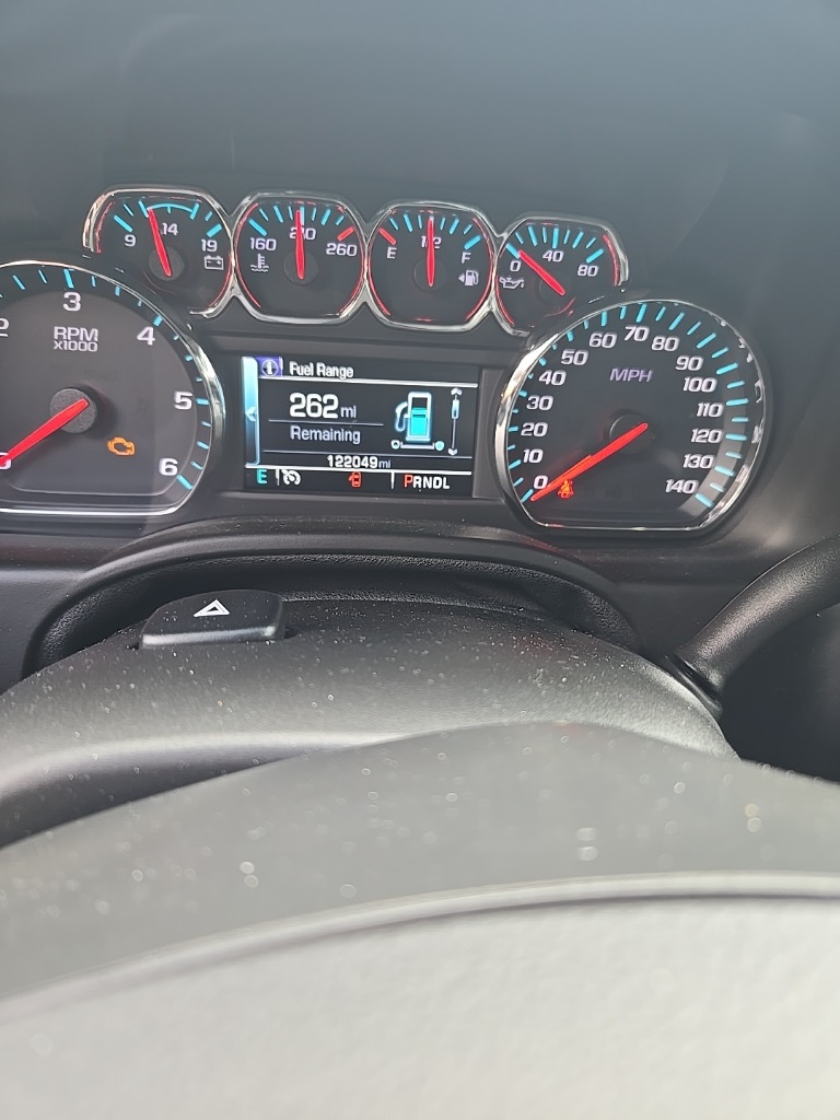 2019 Chevrolet Tahoe LT photo 3
