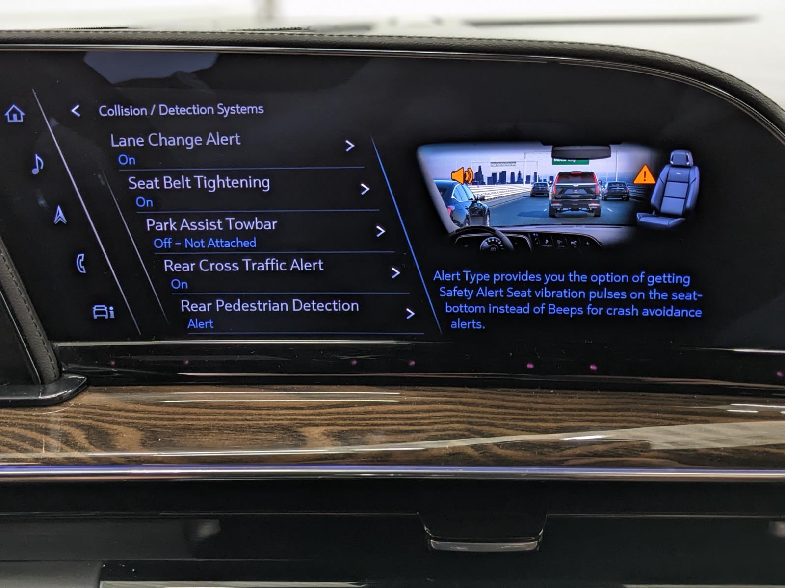 2024 Cadillac Escalade Sport Platinum photo 10