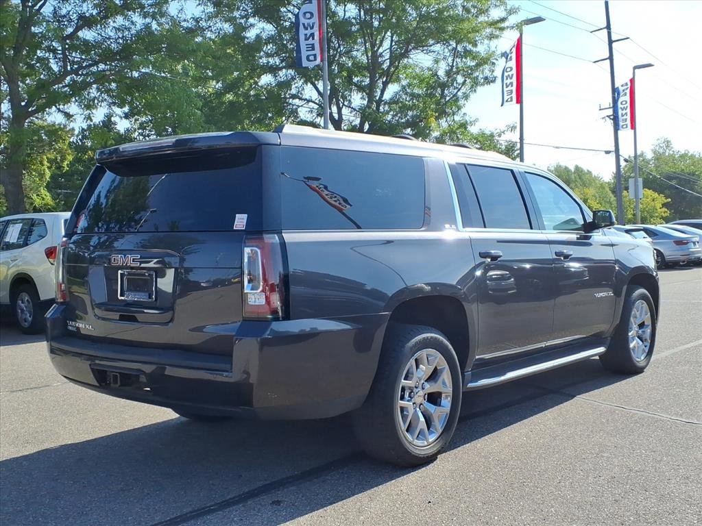 2016 Gmc Yukon XL SLE photo 4