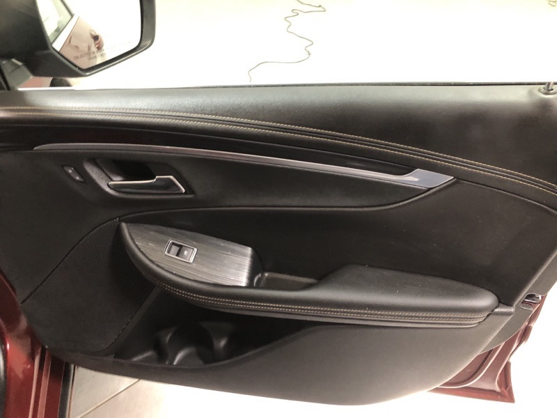 2017 Chevrolet Impala 1LT photo 14