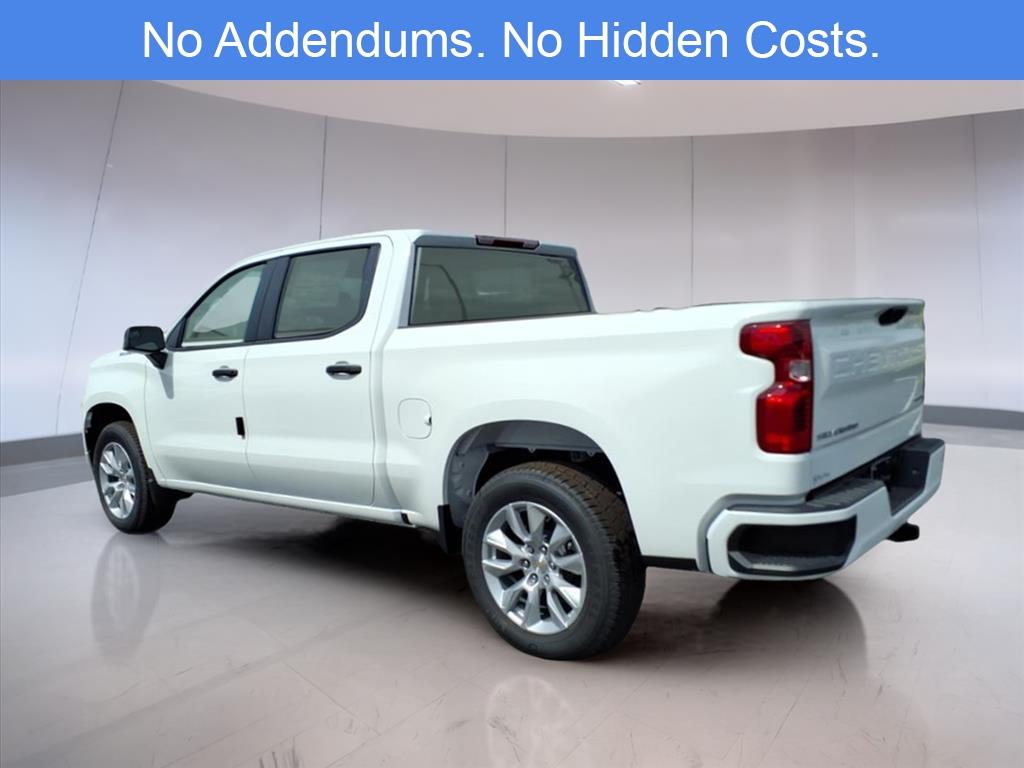 2026 Chevrolet Silverado 1500 Custom photo 3