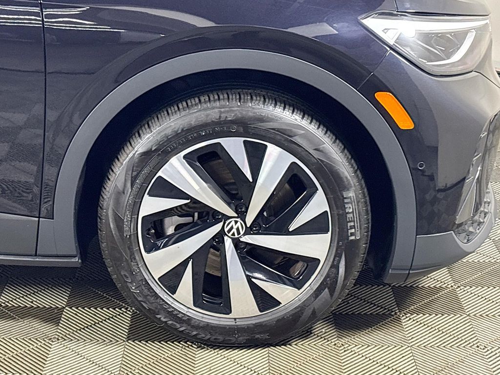 2024 Volkswagen ID.4 Standard photo 22