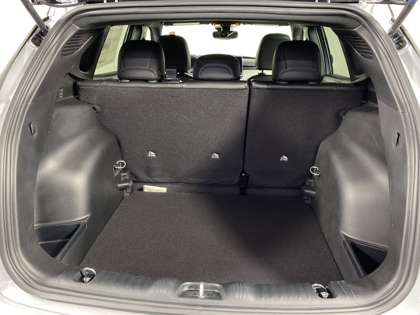 2025 Jeep Compass Limited photo 24