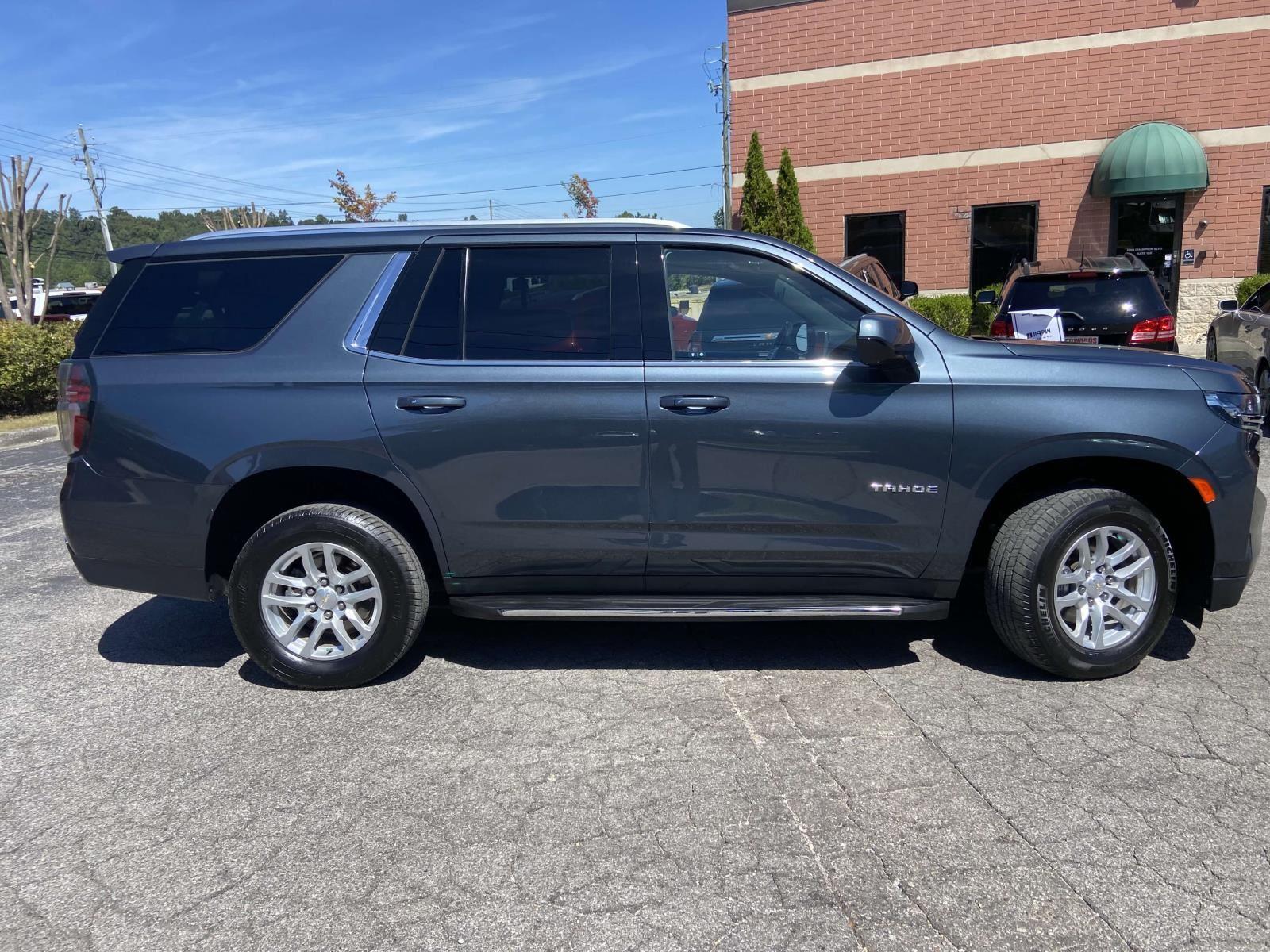 2021 Chevrolet Tahoe LT photo 22