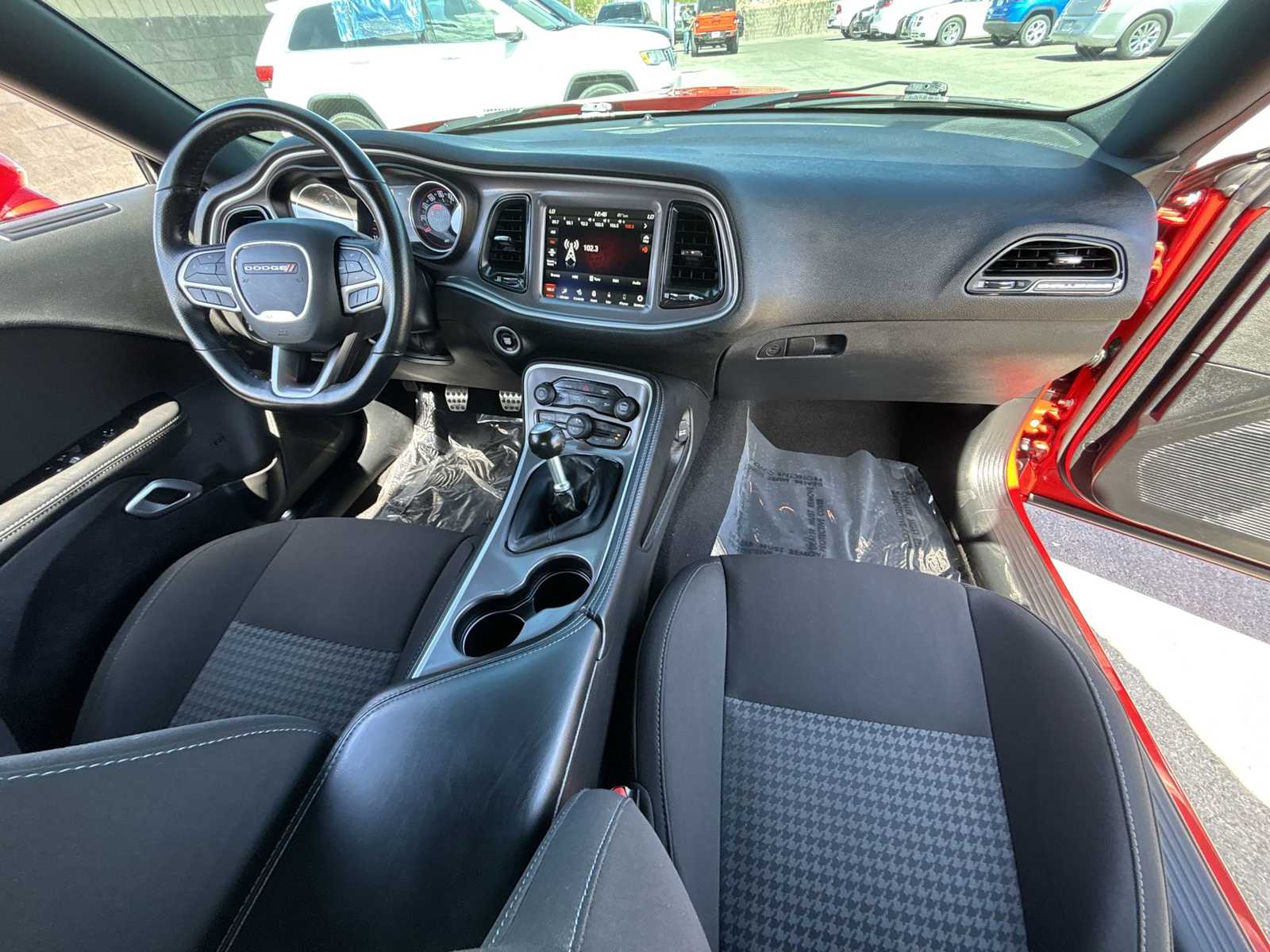 2022 Dodge Challenger R/T photo 13