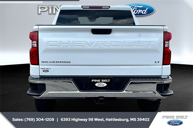 2023 Chevrolet Silverado 1500 LT photo 4