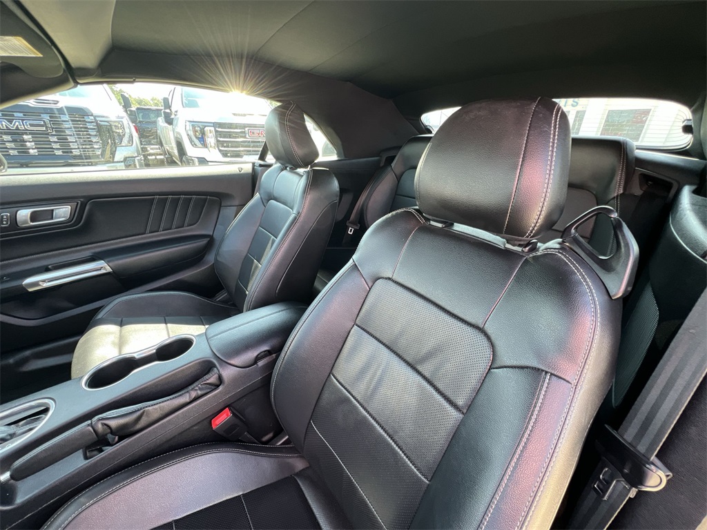 2022 Ford Mustang EcoBoost Premium Convertible photo 13