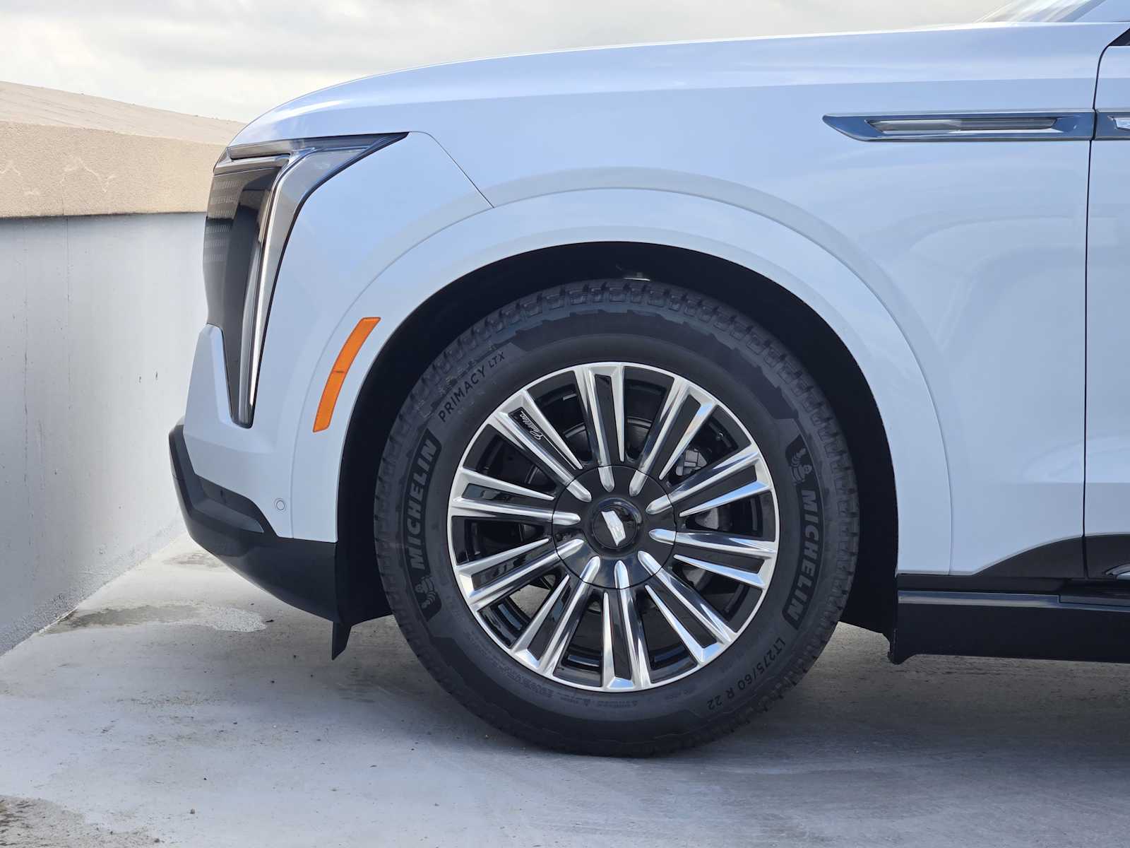 2026 Cadillac Escalade Sport photo 4