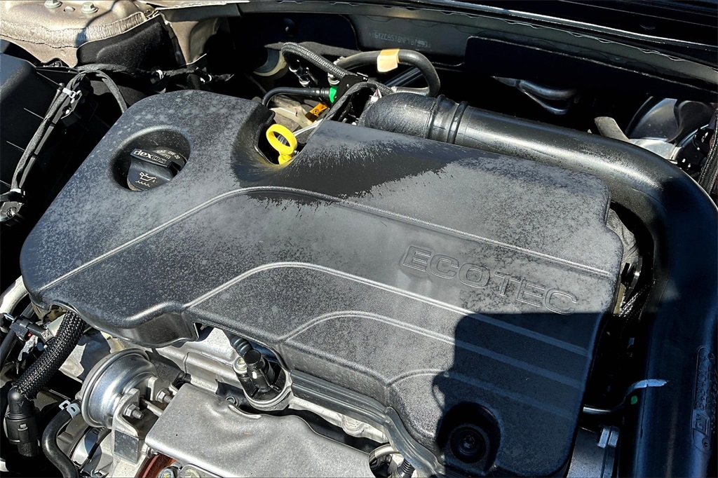 2022 Chevrolet Malibu LS photo 34