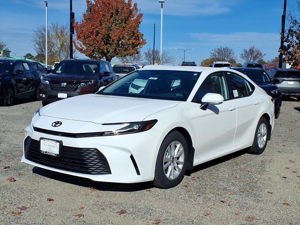 2026 Toyota Camry LE photo 2