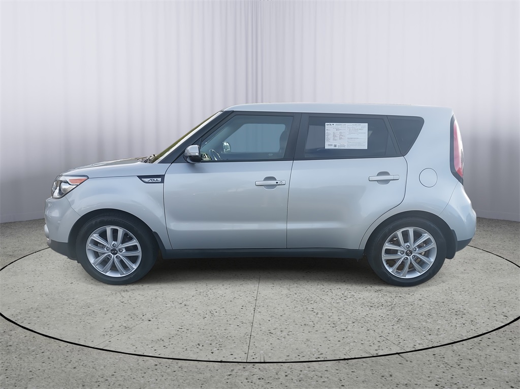 2017 Kia Soul Plus photo 2