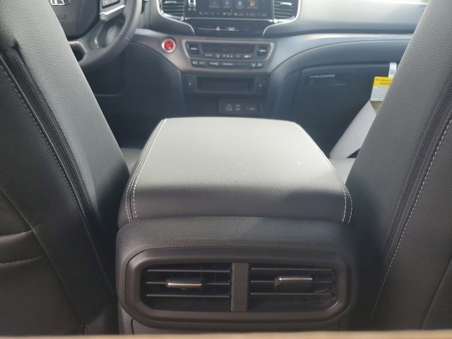 2025 Honda Ridgeline RTL photo 13