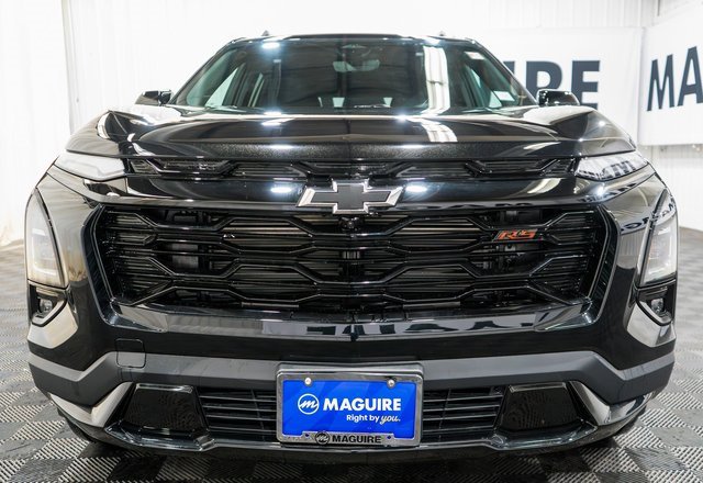 2026 Chevrolet Equinox RS photo 2