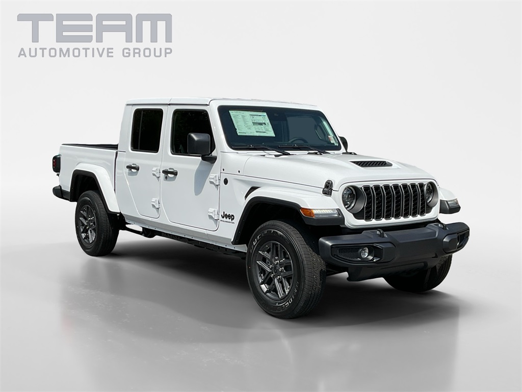 2025 Jeep Gladiator Sport S's photo
