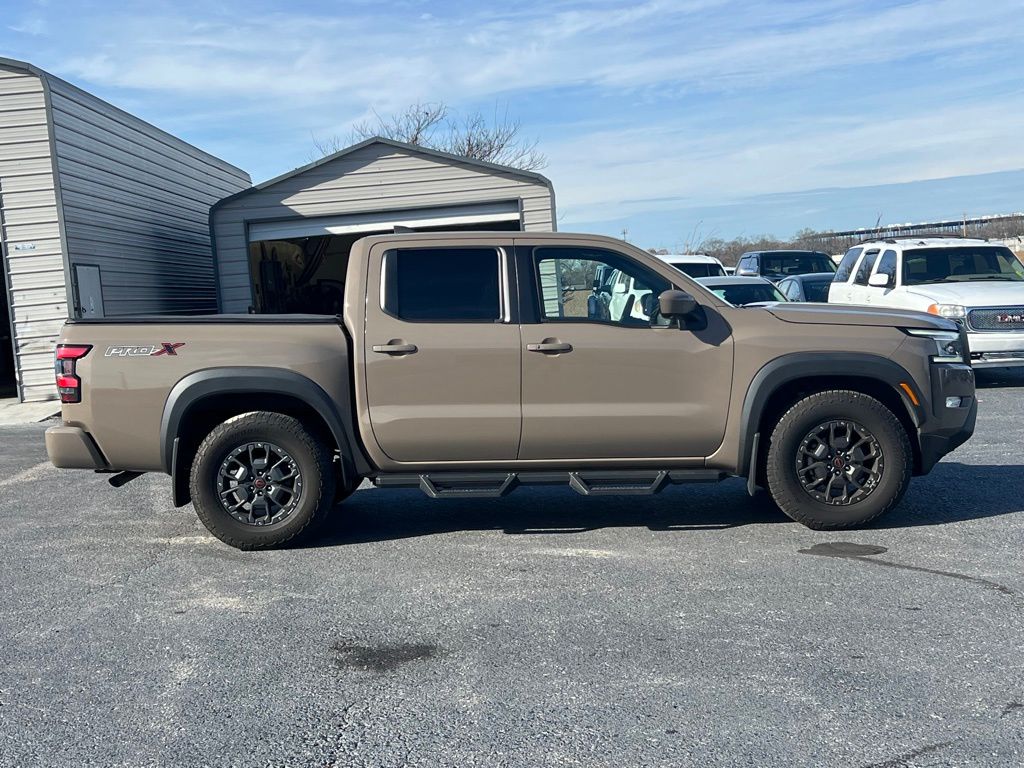 2023 Nissan Frontier PRO-X photo 3