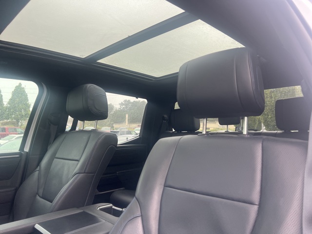 2025 Toyota Tundra Platinum photo 18