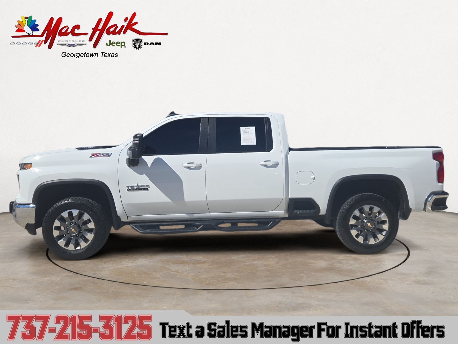 2024 Chevrolet Silverado 2500HD LT photo 2