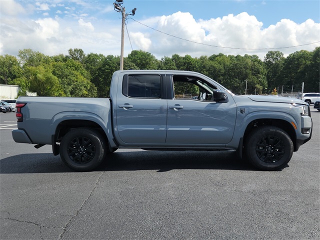 2026 Nissan Frontier Crew Cab SV photo 2
