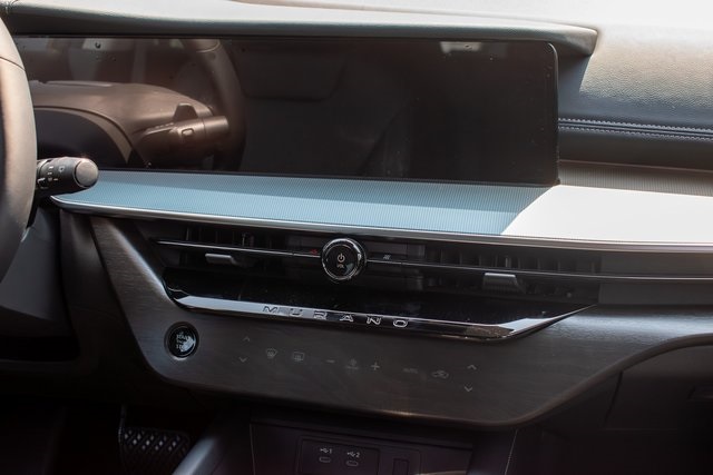 2025 Nissan Murano SL photo 3