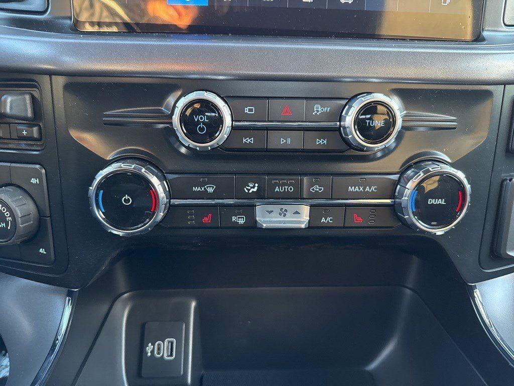 2025 Ford F-150 XLT photo 25