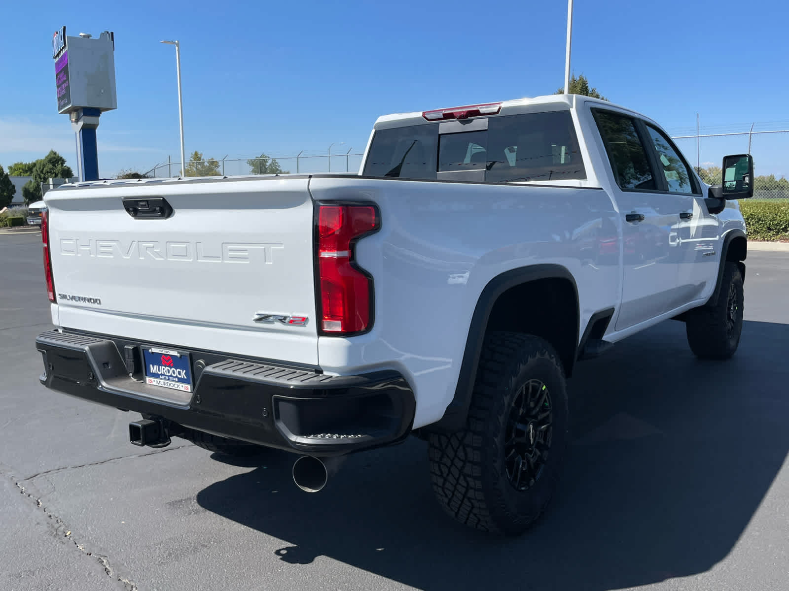 2025 Chevrolet Silverado 2500HD ZR2 photo 7