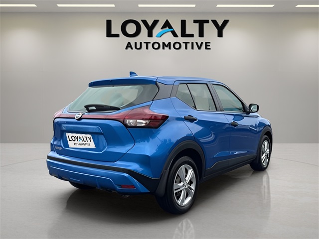 2021 Nissan Kicks S photo 5