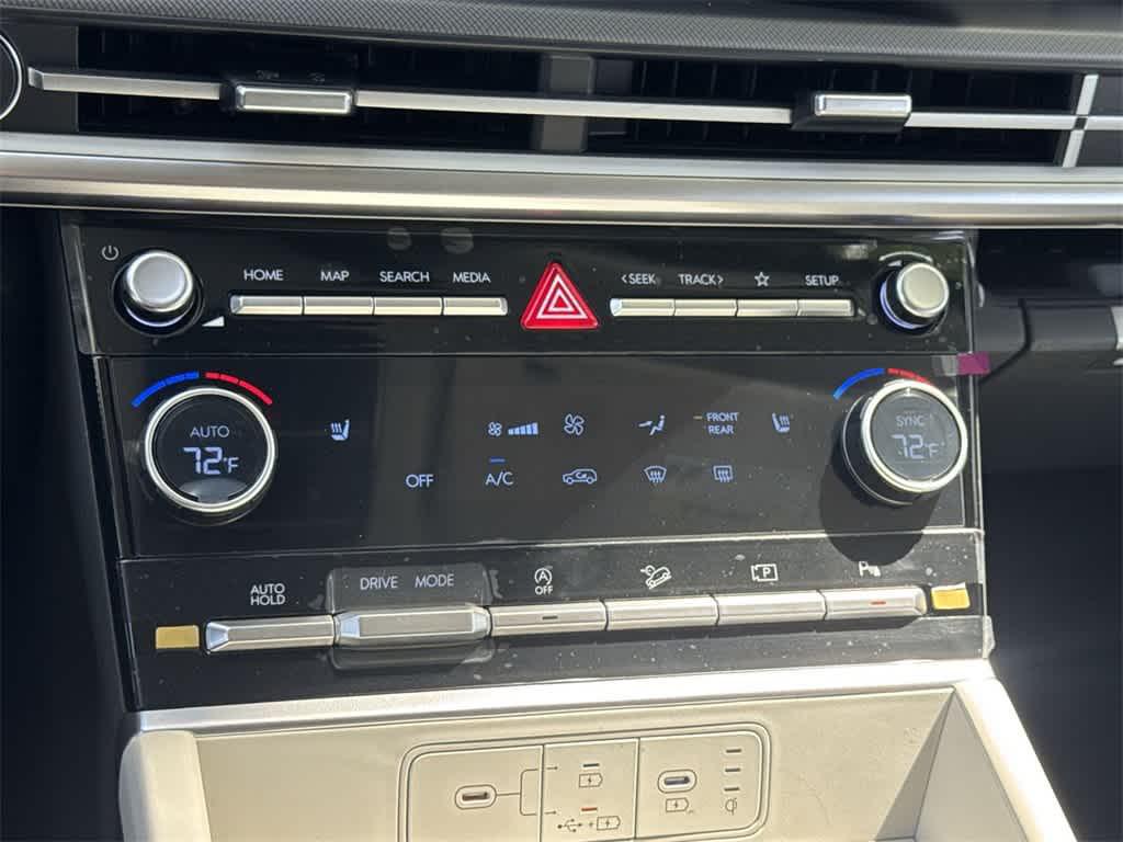 2026 Hyundai Santa Fe SEL photo 17