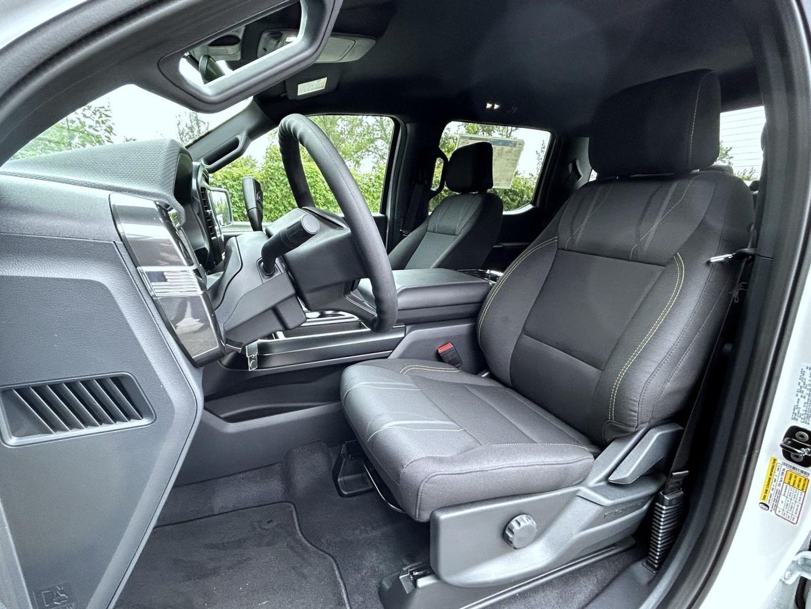 2025 Ford F-150 STX photo 10