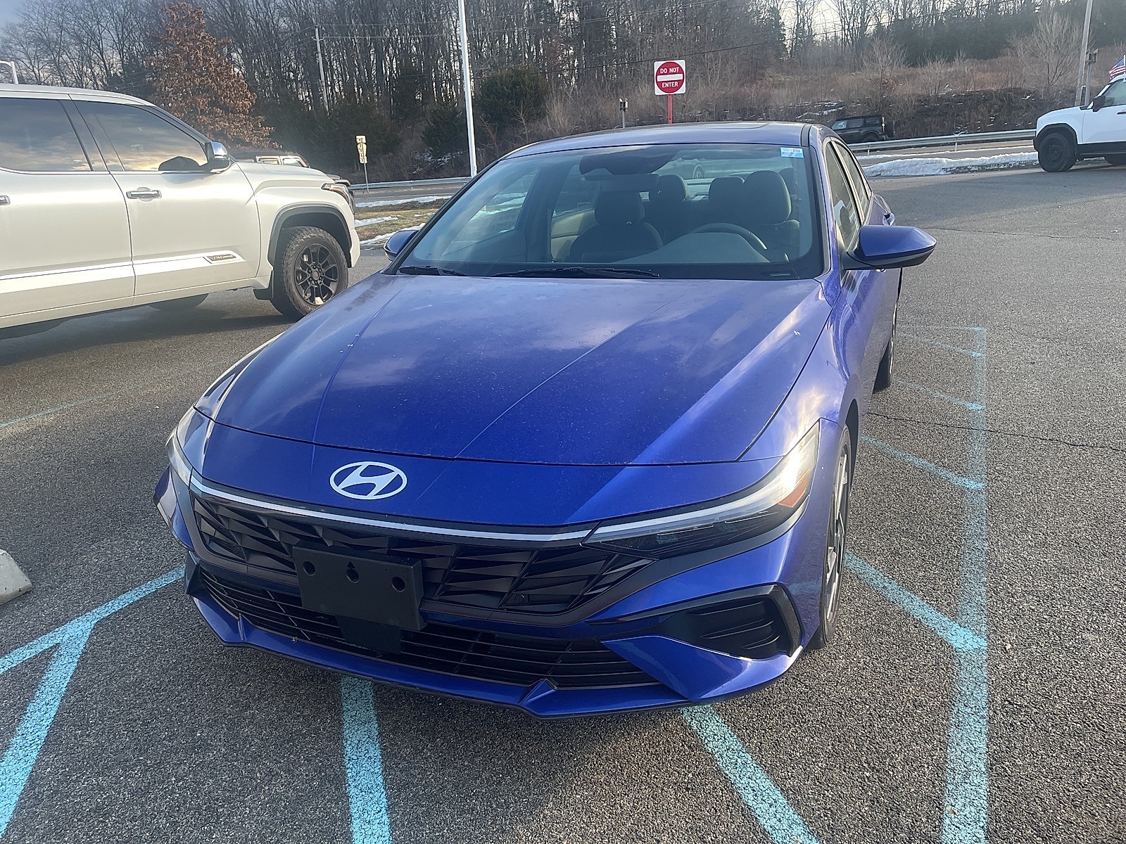 2025 Hyundai Elantra SEL's photo