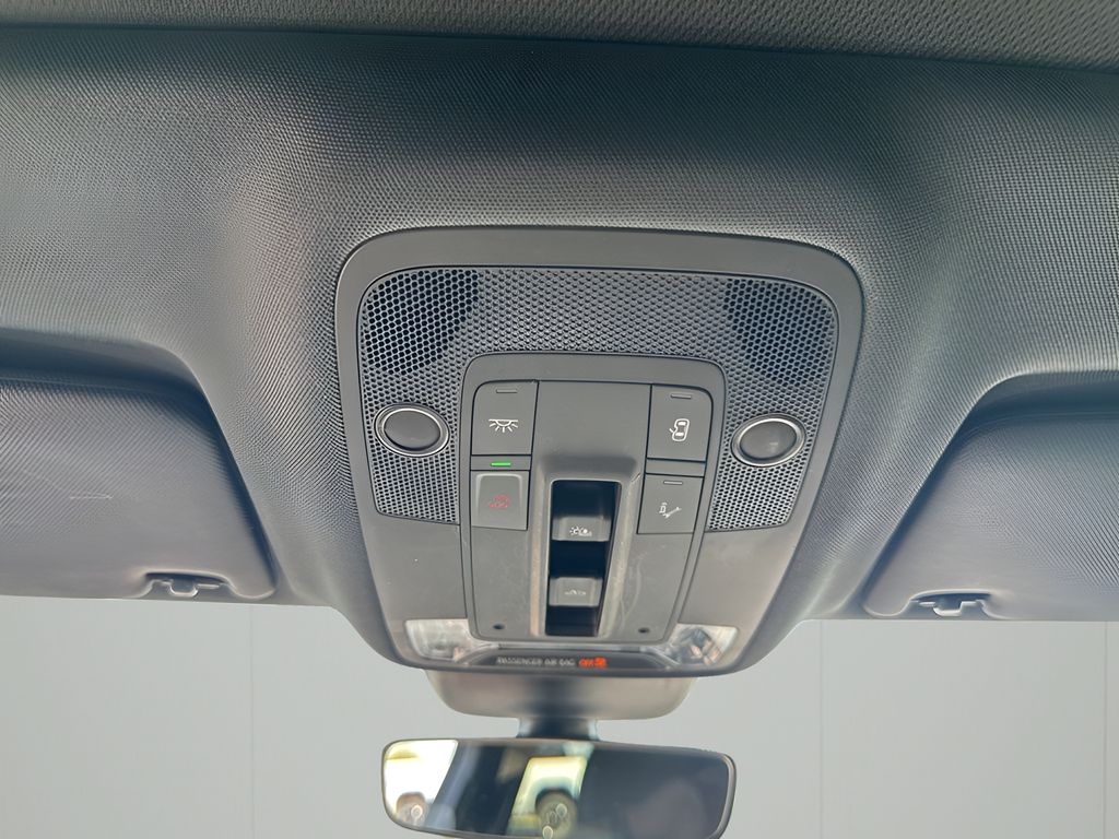 2022 Audi Q3 S line Premium 45 TFSI photo 36