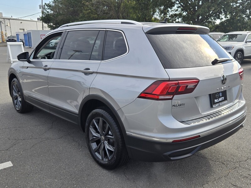 2022 Volkswagen Tiguan SE photo 4