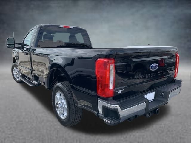 2026 Ford F-250 photo 4