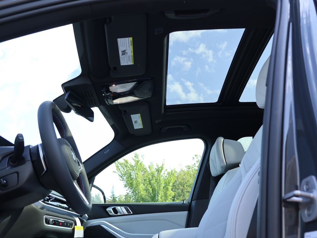 2026 Bmw X5 M60i photo 35