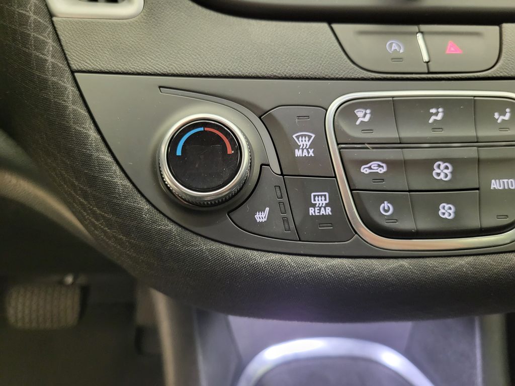 2023 Chevrolet Malibu 1LT photo 7