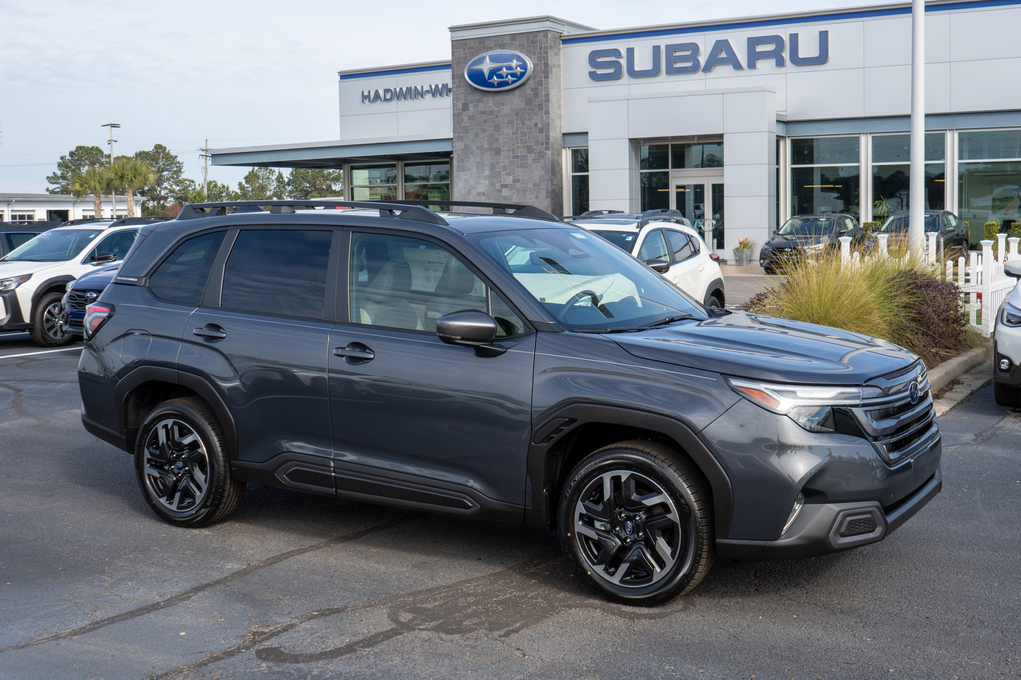 2025 Subaru Forester Limited's photo